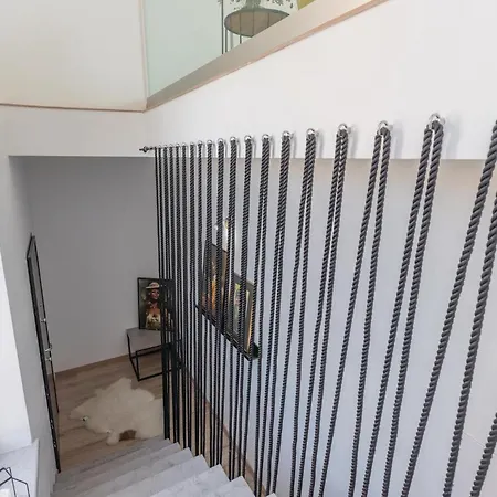 Beautiful In With Kitchen * Pula