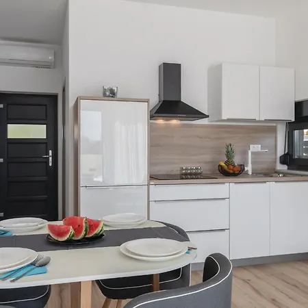 Beautiful In With Kitchen