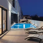 Luxurious In Casa vacanze *
